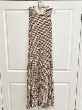 WAYF Sleeveless Checked Maxi Dress in Cream and Brown